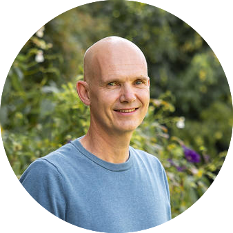 Professor Iain McCulloch